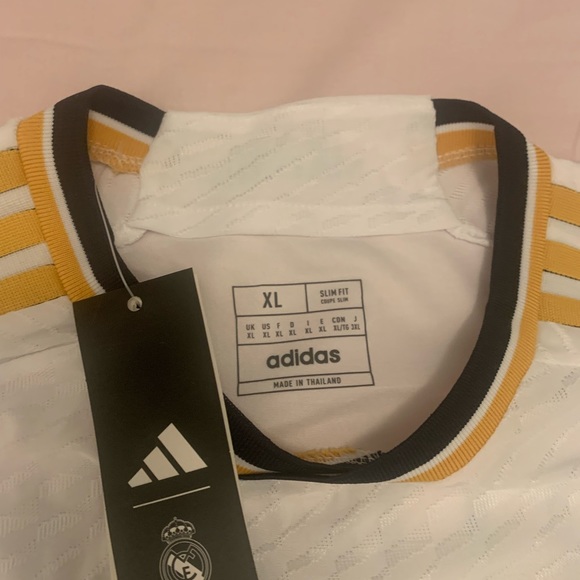 Adidas - Real Madrid 2023/2024 Home Jersey - day time pictures will be uploaded - Picture 3 of 11
